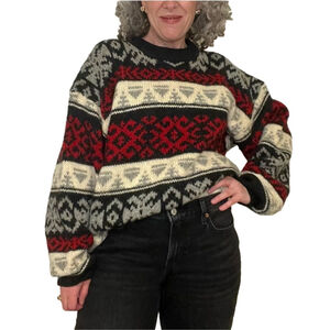 VINTAGE 100% Virgin Wool Pullover Crew Neck Sweater Black Cream Grey Red Large